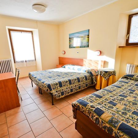 Hotel Miramonti Claviere Luaran gambar