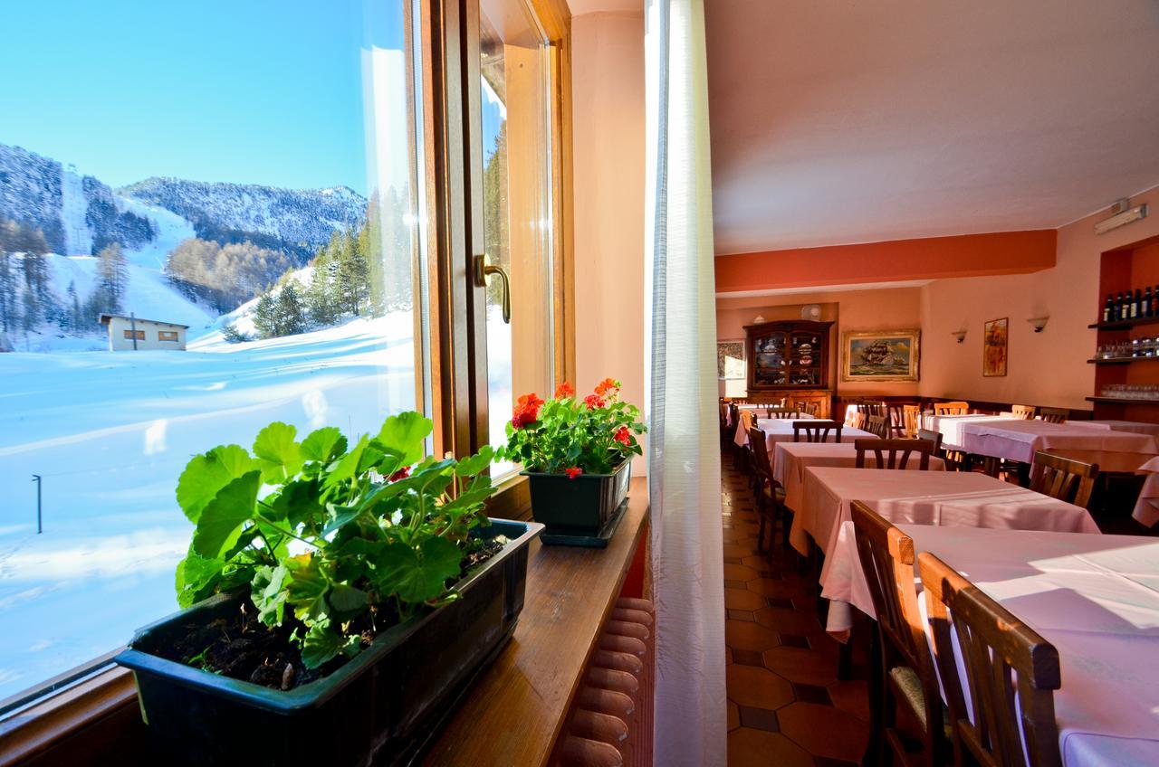 Hotel Miramonti Claviere Luaran gambar
