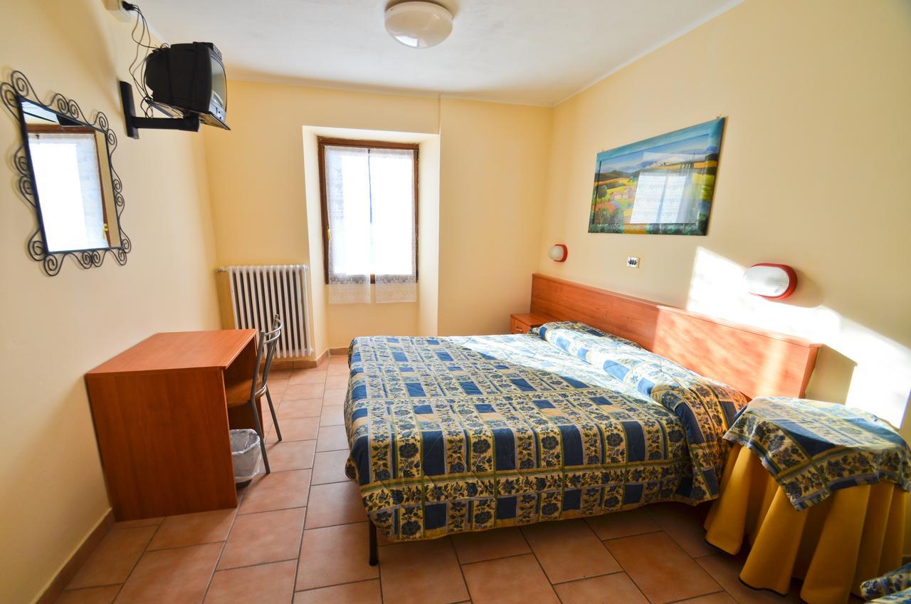 Hotel Miramonti Claviere Luaran gambar