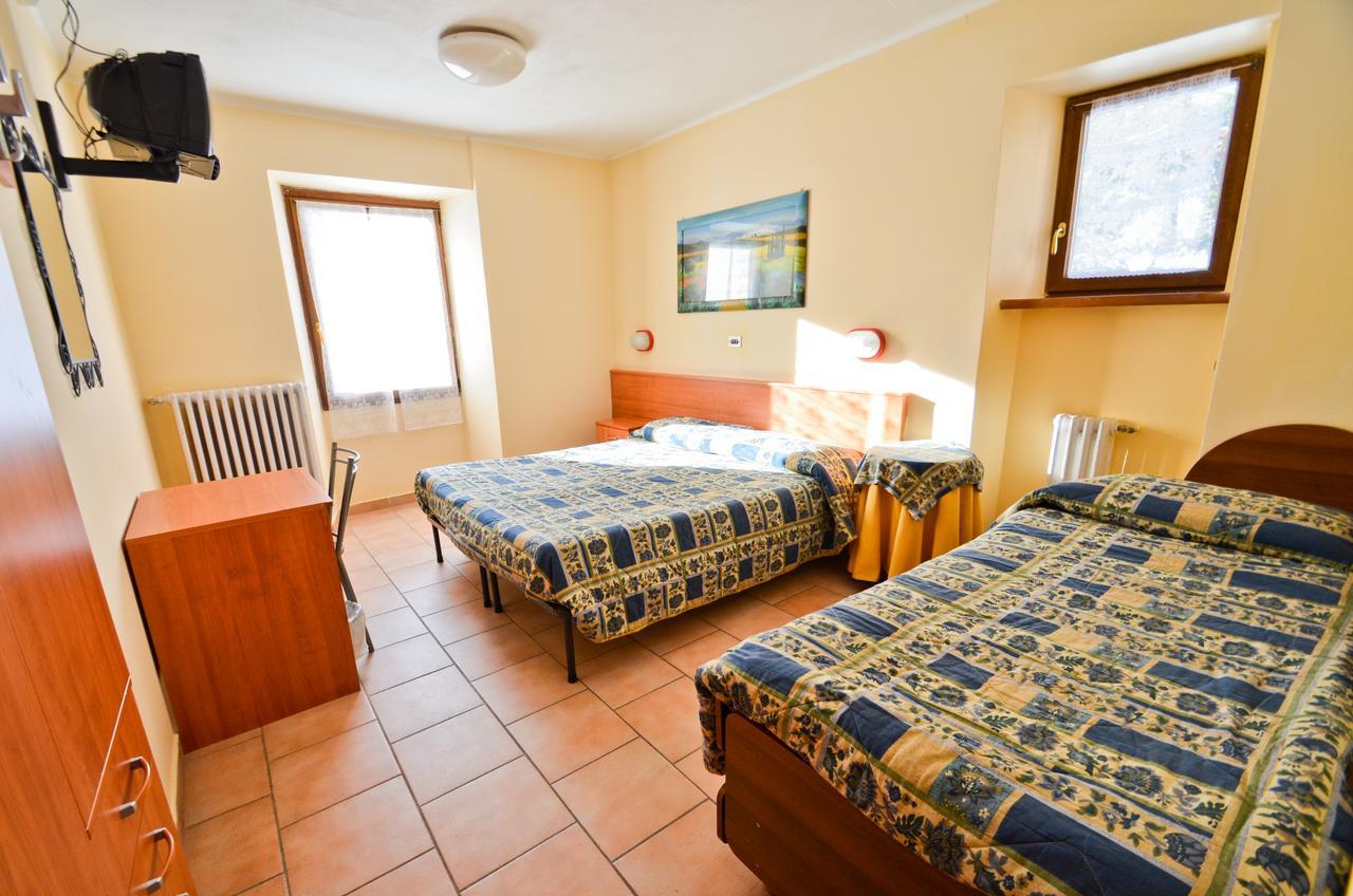 Hotel Miramonti Claviere Luaran gambar
